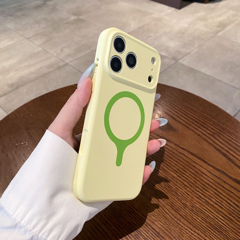 高級感のある滑らかな液体シリコン製Magsafe対応ケース  - Liquid Silicone Magnetic Phone Case のレビューと価格