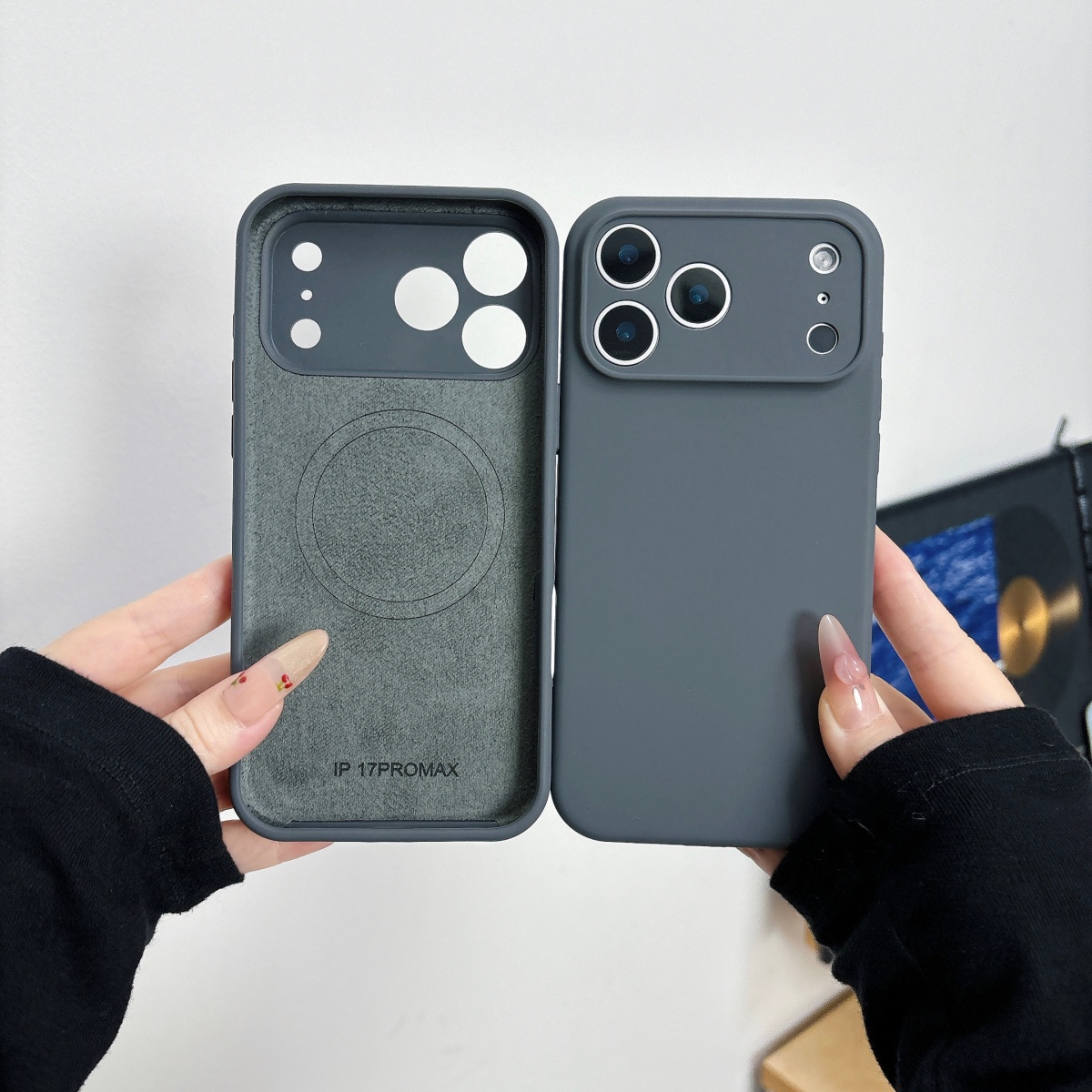 iPhone 18 17 16 14 15 Plus 12  - Liquid Silicone Magnetic Phone Case のレビューと価格