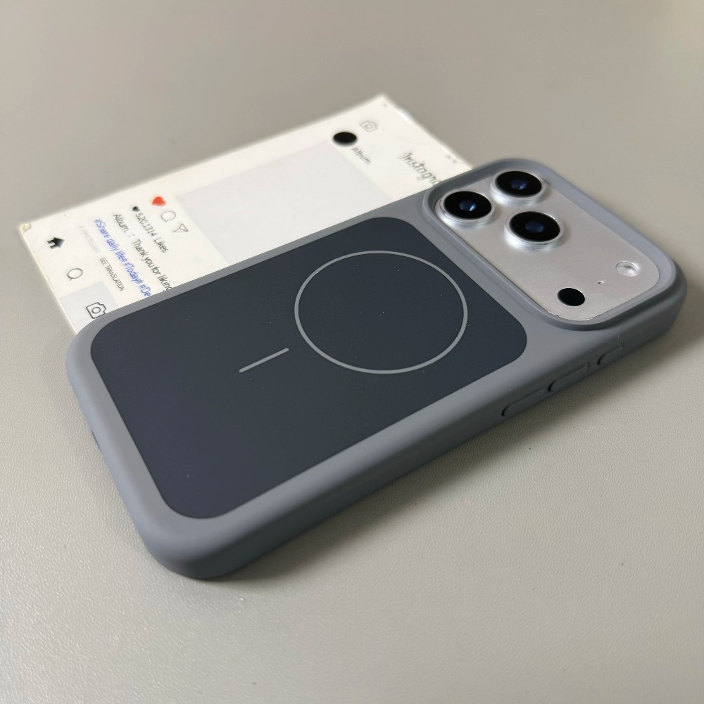マカロンカラーのリキッドシリコン製マグネティックケース、iP - Liquid Silicone Magnetic Phone Case のレビューと価格